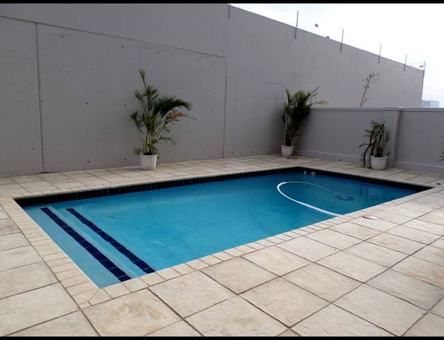 2 BEDROOM APARTMENT RENTED IN UMHLANGA RIDGE